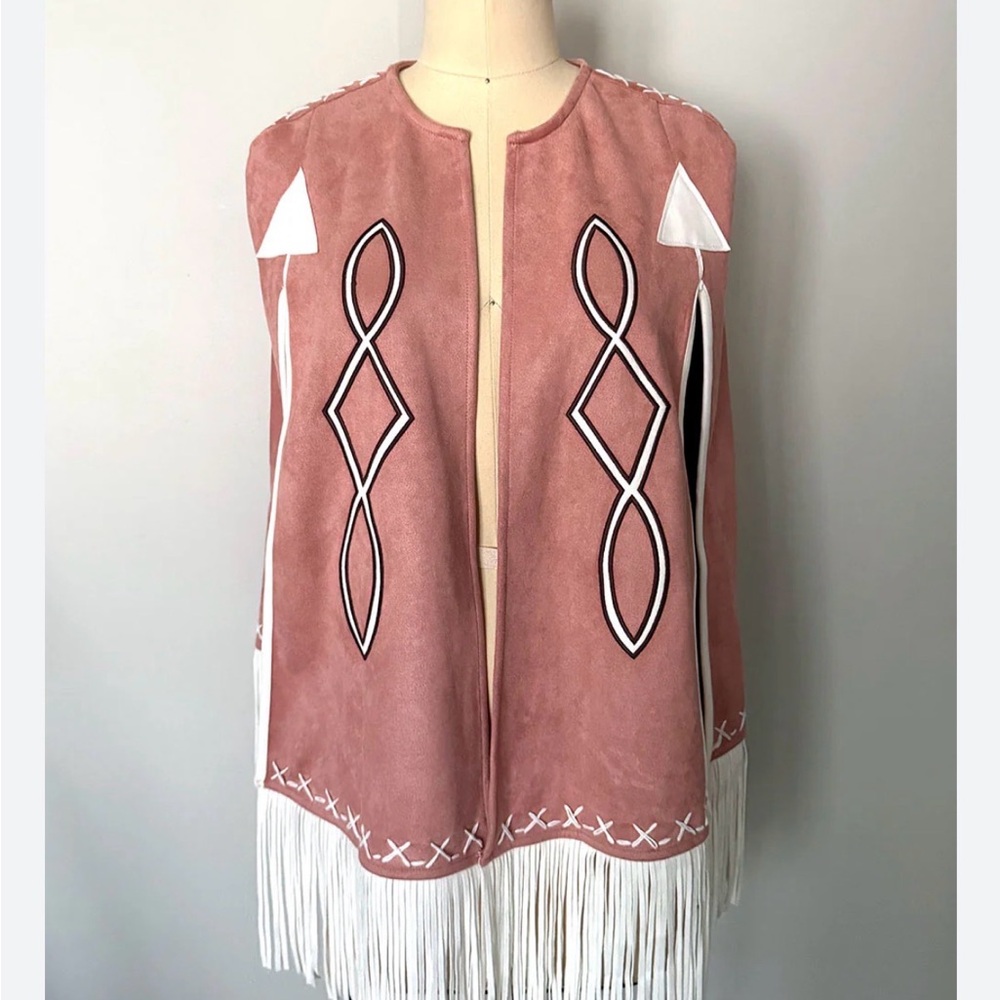 Blue B Pink Western Fringe Cape NWT